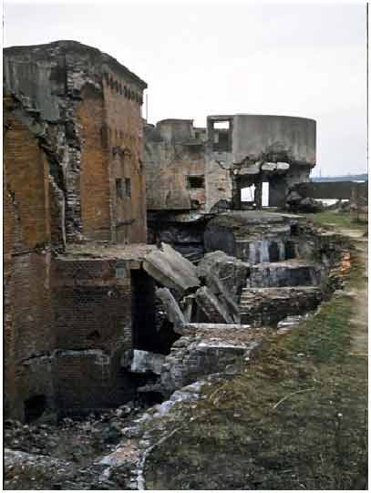 1957-2-Bunker
